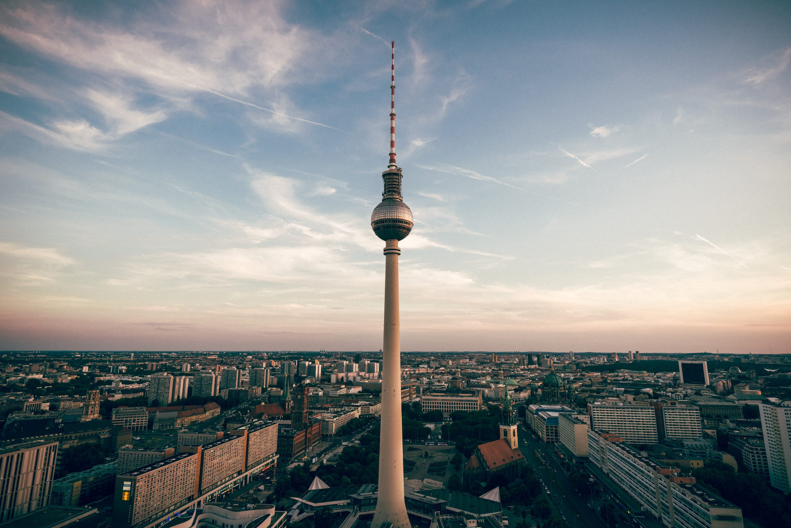 claudio-schwarz-purzlbaum-pN684G33h_M-unsplash